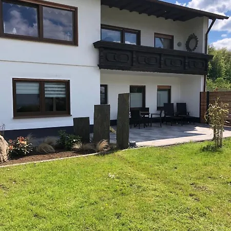 Eifelhaus Landluft Mit Infrarotkabine Berlingen Exterior photo